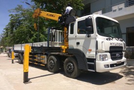 Các dòng xe cẩu tự hành tại Việt Nam