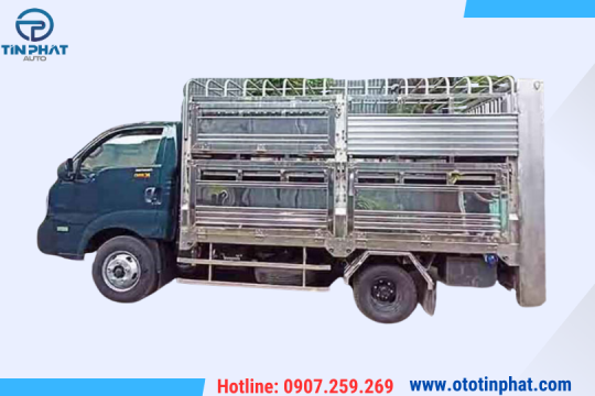 XE KIA K250 CHỞ GIA SÚC - XE CHỞ HEO 2 TẦNG