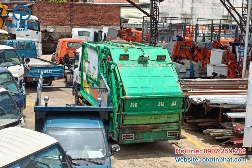 Khi Nào Cần Gọi Chuyên Gia Sửa Xe Ép Rác