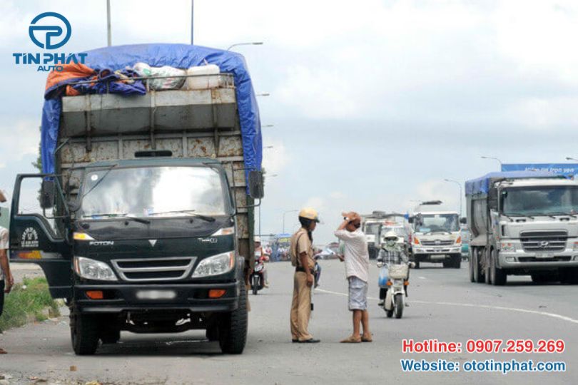 TỔNG HỢP MỨC PHẠT MỚI NHẤT 2025 LỖI QUÁ TẢI TRỌNG XE CHUYÊN DỤNG