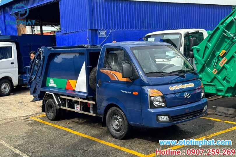 XE ÉP RÁC HYUNDAI H150 2.5 KHỐI