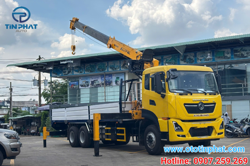 XE CẨU DONGFENG 3 CHÂN GẮN CẨU SOOSAN 8 TẤN 