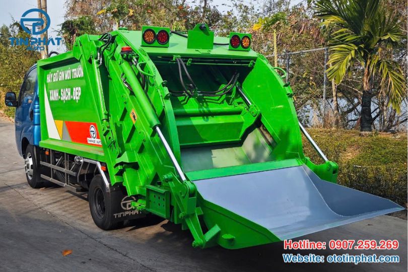 Xe ép rác 3.5 khối KIA - K250 máng xúc