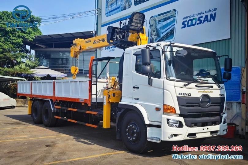 Xe Tải Cẩu Hino 3 Chân Gắn Cẩu 746