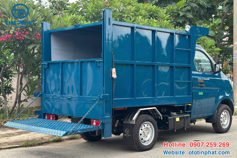 XE CHỞ RÁC 4 KHỐI THACO